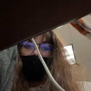 Meet your Posher, Haley